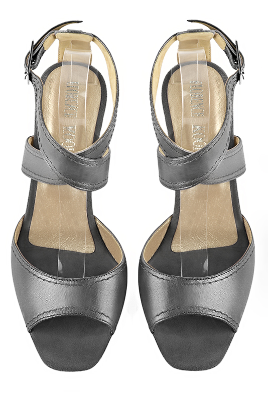 Dark grey women's open back sandals, with crossed straps. Square toe. High kitten heels. Top view - Florence KOOIJMAN